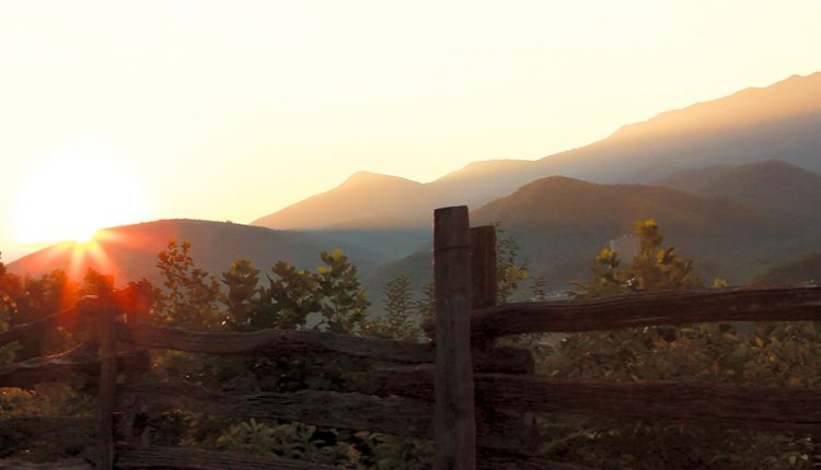 Watch the Sunrise over the Smoky Mountains on Your Spring Break in Pigeon Forge