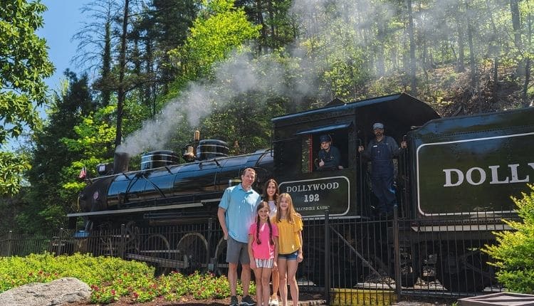 Photo spot Dollywood Express