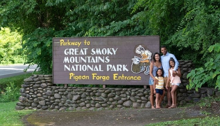 Iconic photo spot - National Park sign