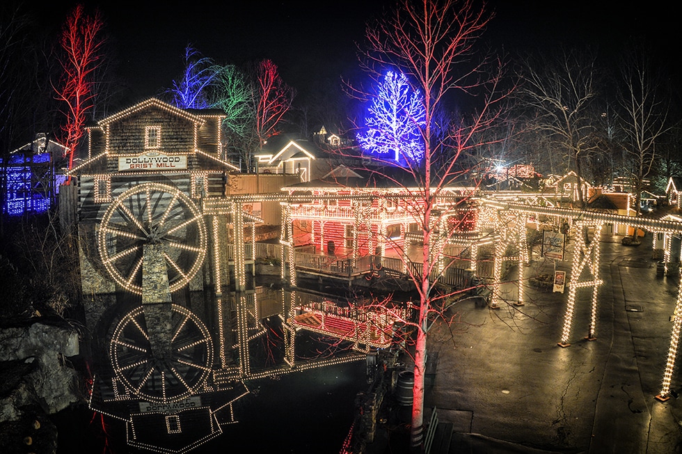 Pigeon Forge Winterfest 2020 - Holiday Lights, Shows and More