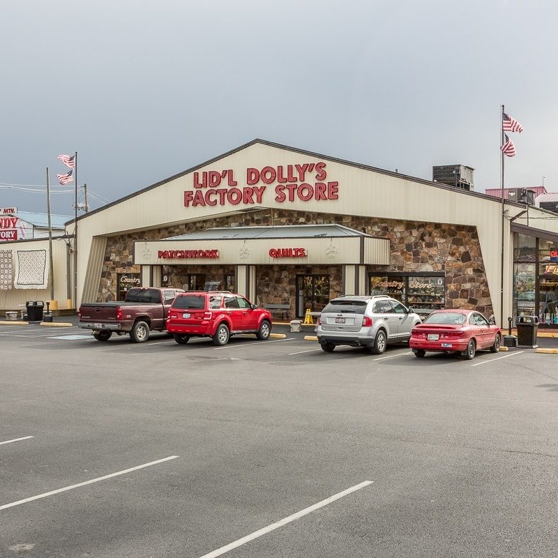 Lid'l Dolly's Dresses Pigeon Store