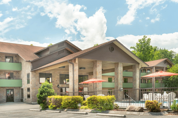 Evergreen Smoky Mountain Lodge