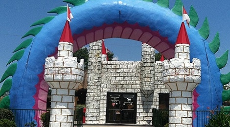 fantasy golf entrance pigeon forge tn