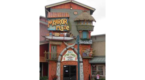 hannahs maze of mirros pigeon forge tn