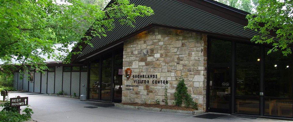 sugarlands visitor center pigeon forge