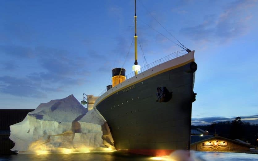 TITANIC Museum iceberg