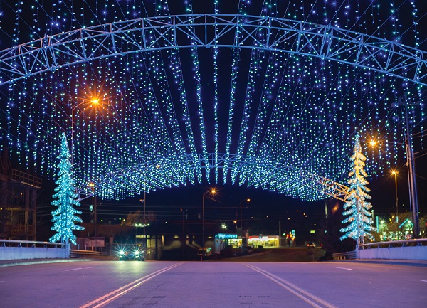 Pigeon Forge Winterfest 2020 - Holiday Lights, Shows and More