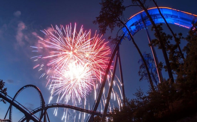 Fireworks Dollywood Wild Eagle Drop