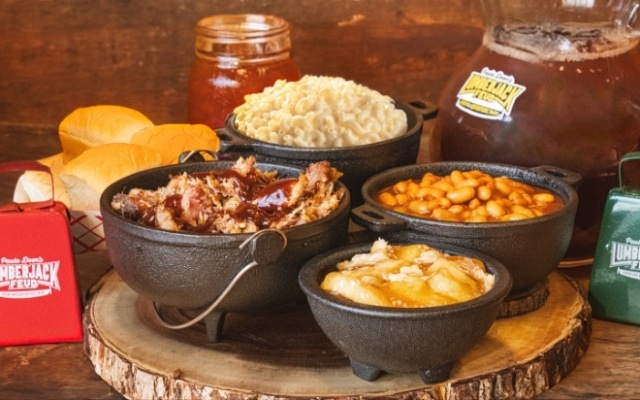 Dinner at Paula Deen's Lumberjack Feud Supper Show