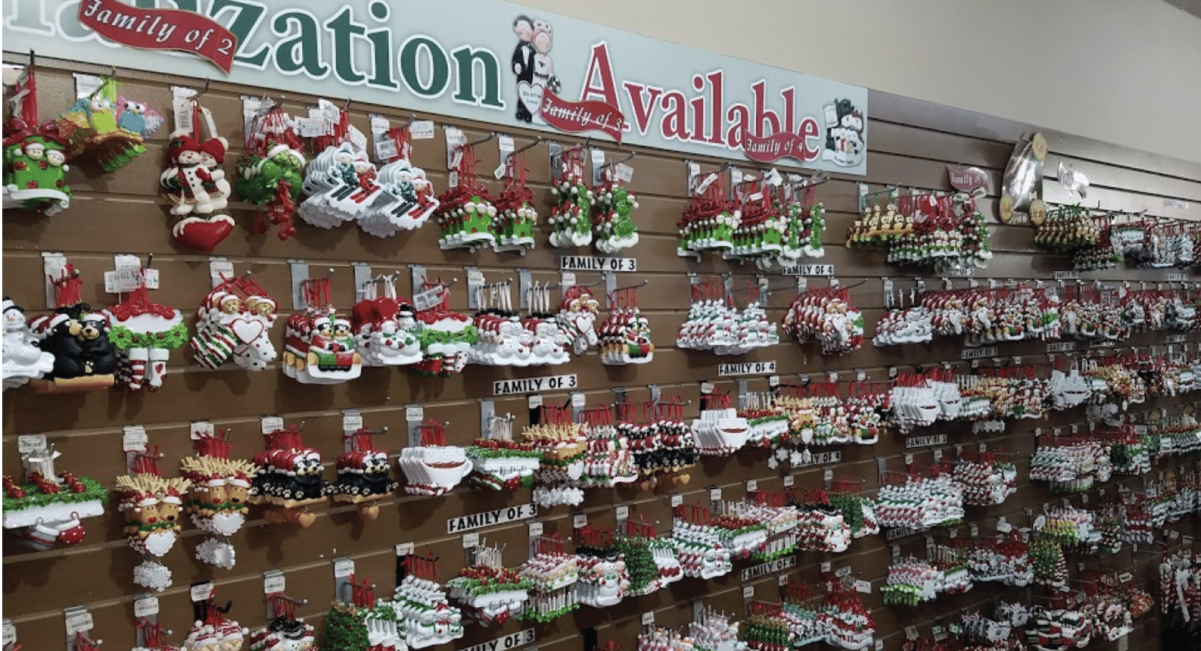 Three Bears General Store - christmas ornaments in pigeon forge