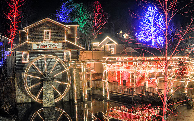 Smoky Mountain Christmas at Dollywood