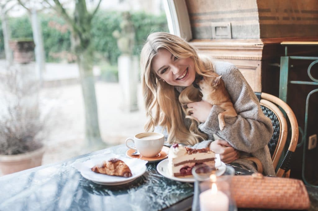 Pet Friendly Restaurants in Pigeon Forge TN