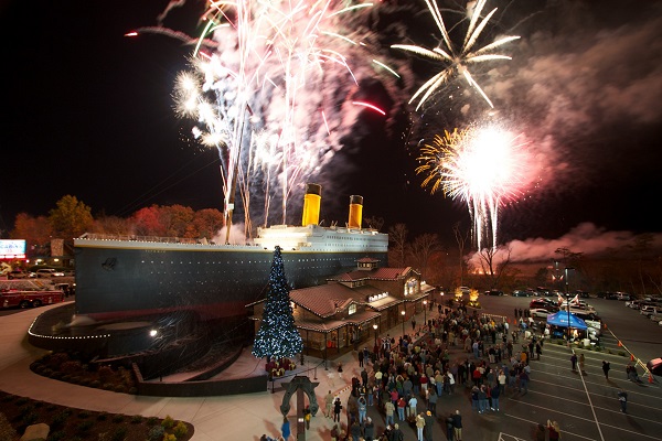 Thanksgiving in Pigeon Forge 2023: Restaurants & Dining Guide