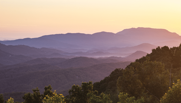 Virtual Pigeon Forge - Visit the Smoky Mountains from Home