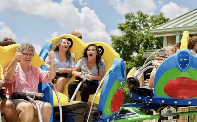 Spinning Parrots Coaster at The Island in Pigeon Forge