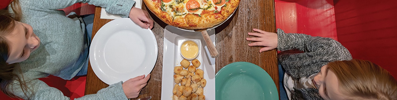 Pigeon Forge Group Dining | Restaurants for Large Groups