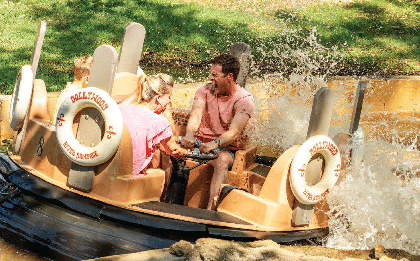 family on water ride at Pigeon Forge, TN