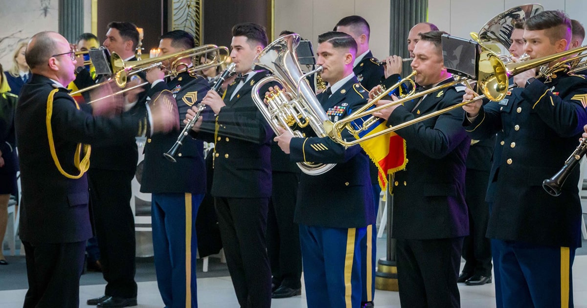 Winterfest Kickoff Veteran's Salute