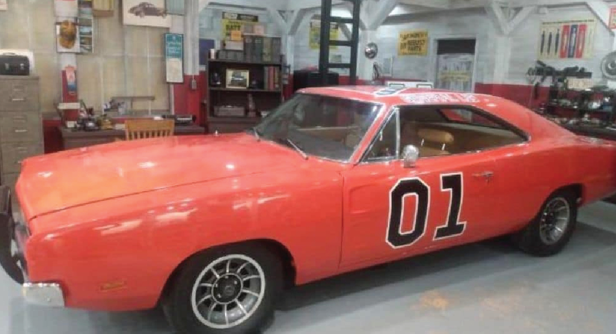 Cooter’s Place & Museum - Sit Behind the Wheel of the General Lee
