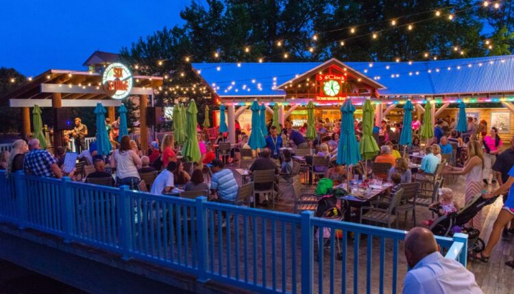 Margaritaville patio overlooks river