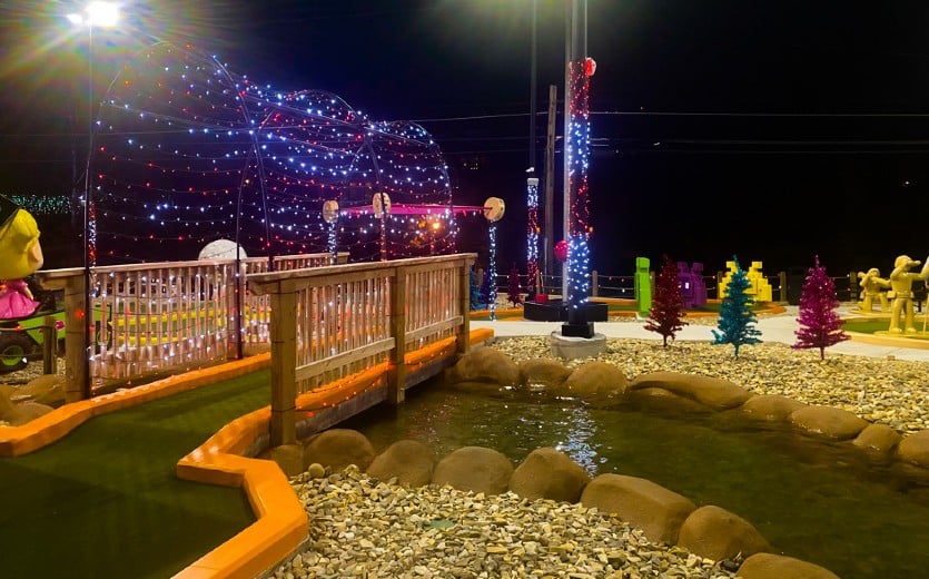 Christmas at Toy Box Mini Golf