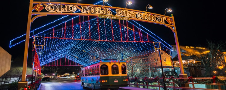Use the Pigeon Forge Trolley to get around