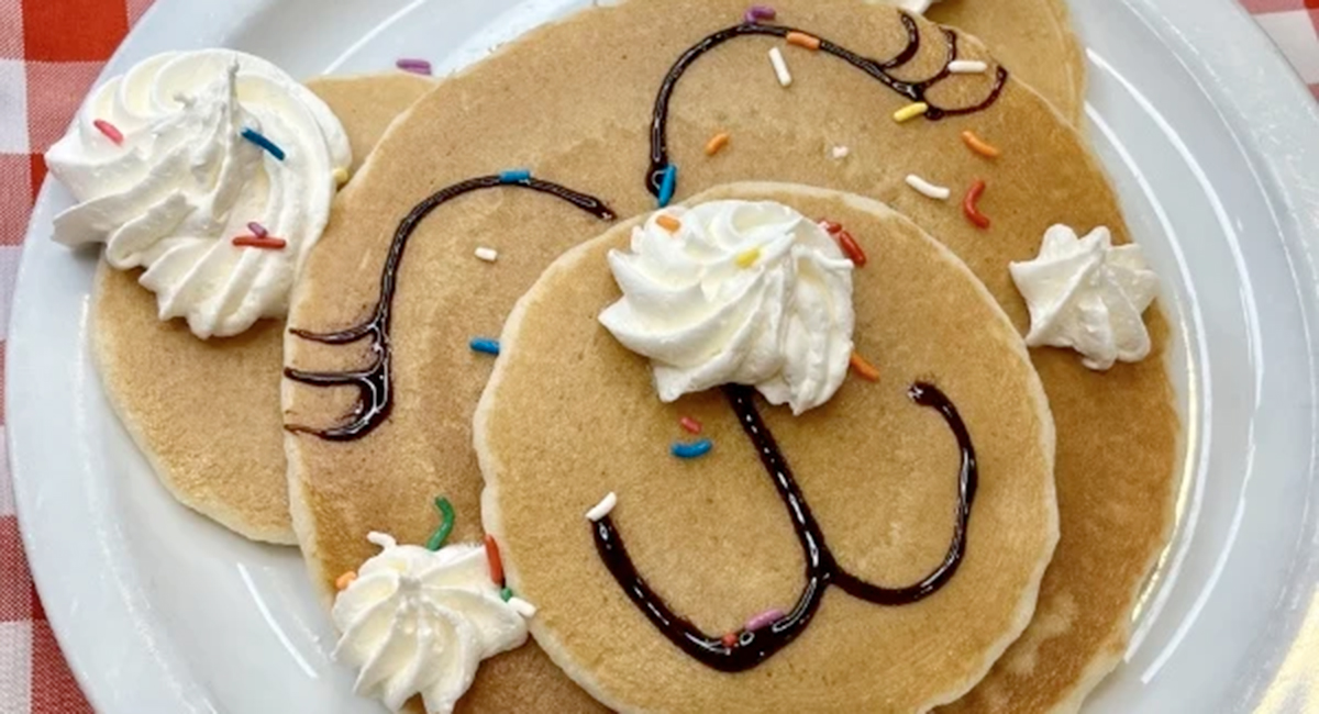 kids love pancakes at Frizzle Chicken Farmhouse Café in pigeon forge