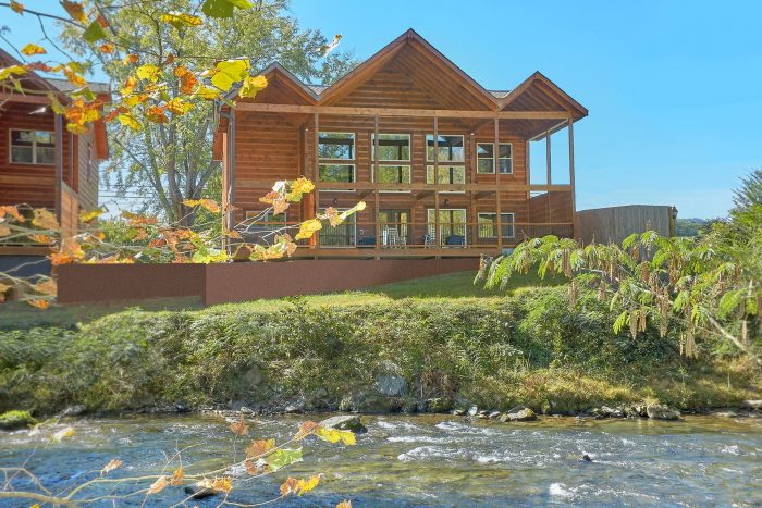 A River Retreat - Cabins USA family cabin rentals 