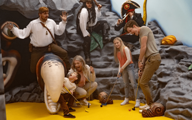 Sky Pirates photo ops
