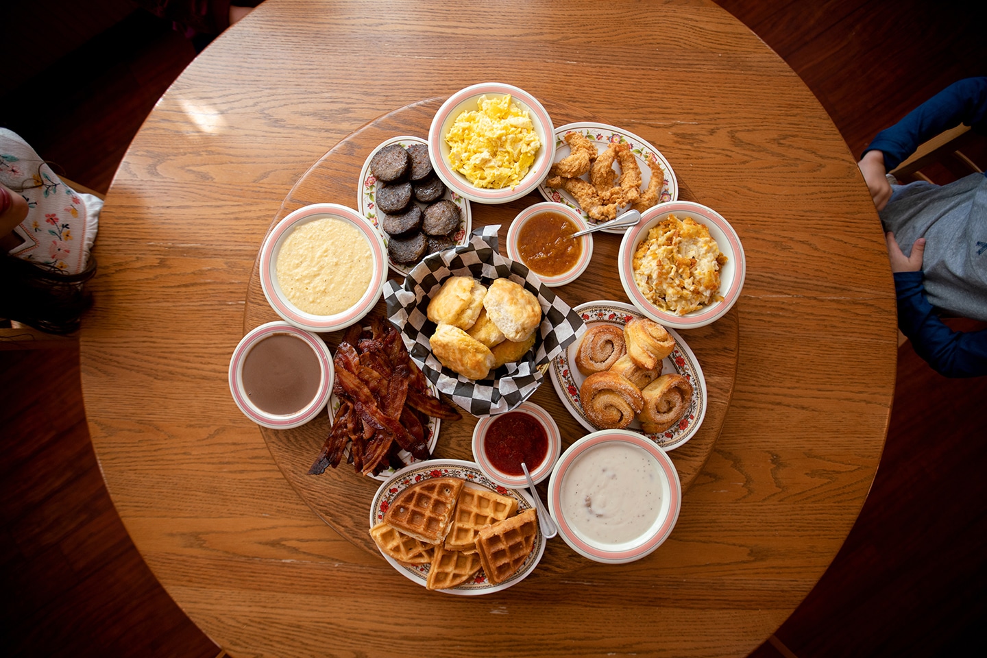 food from Mama’s Farmhouse