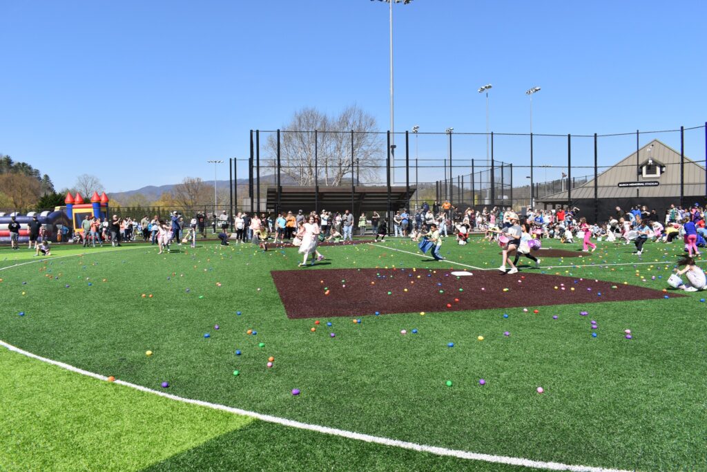 Pigeon Forge Easter Egg Hunt