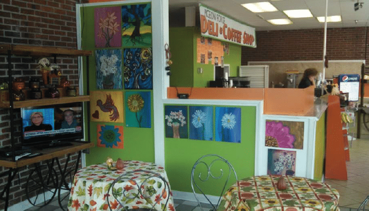 image of the inside of Pigeon Forge Deli