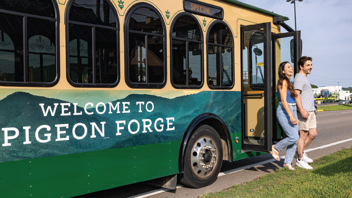 Use the Pigeon Forge Trolley to get around town