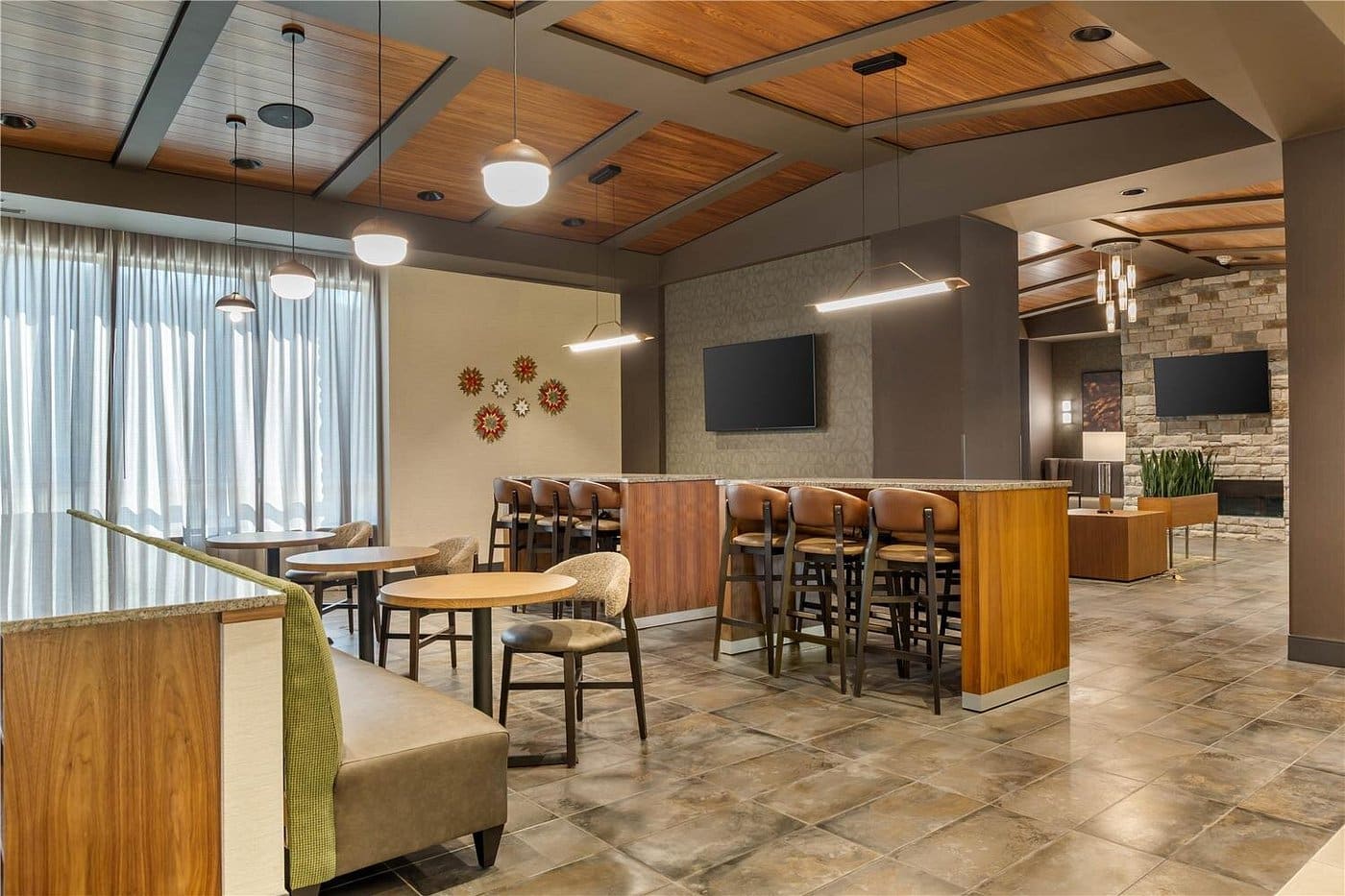 Drury Plaza Hotel Pigeon Forge | lobby