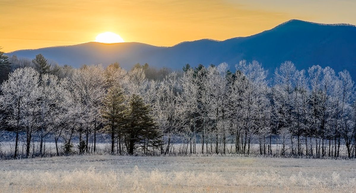 cades cove sunrise over frost landscape
