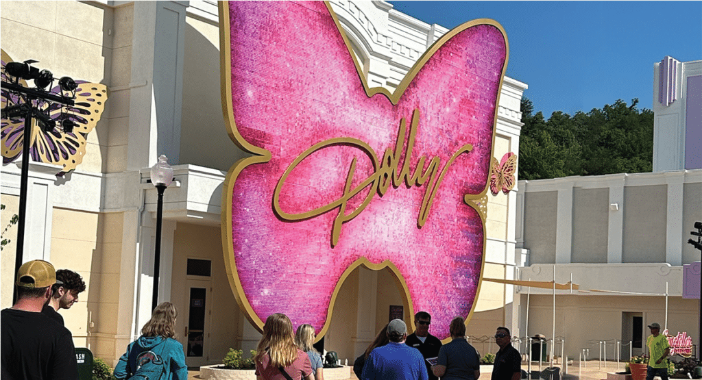 image of dollywood