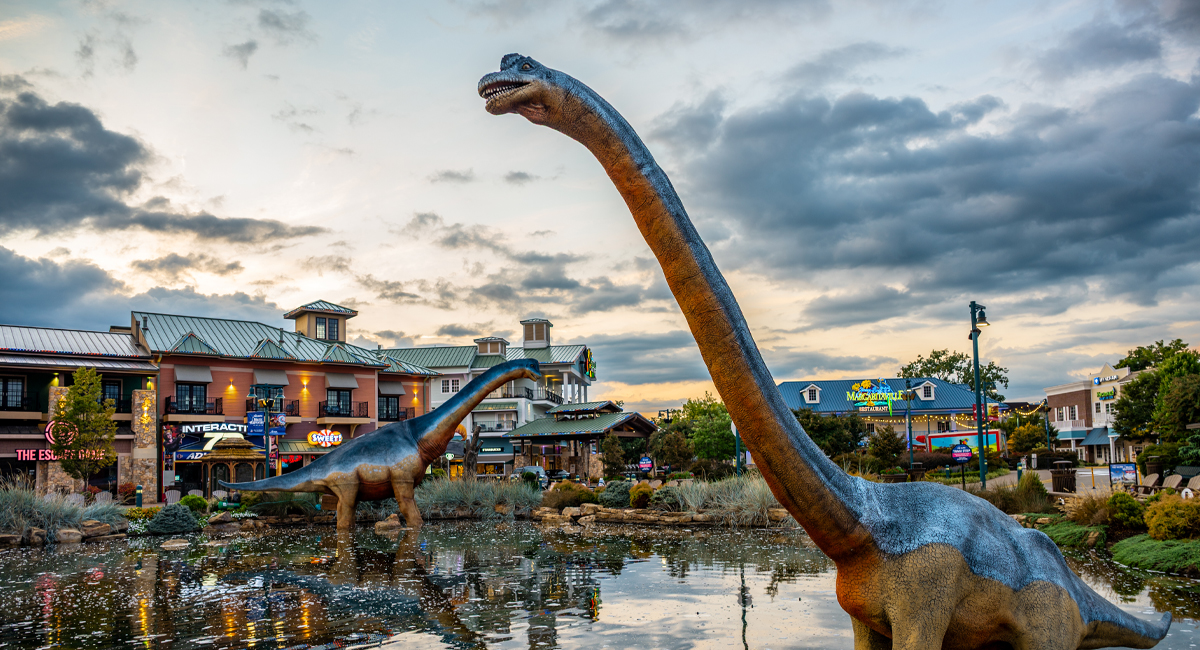 See Larger-than-Life Dinosaurs at Jurassic Adventure in pigeon forge 