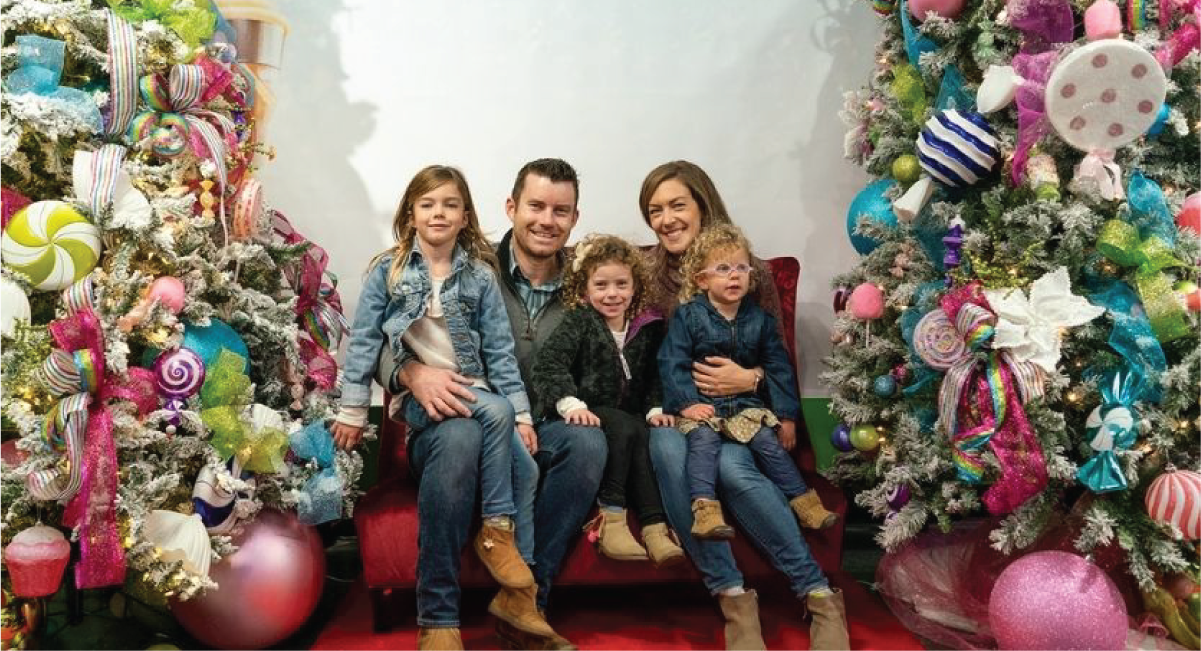 Crave Golf Club in pigeon forge during christmas