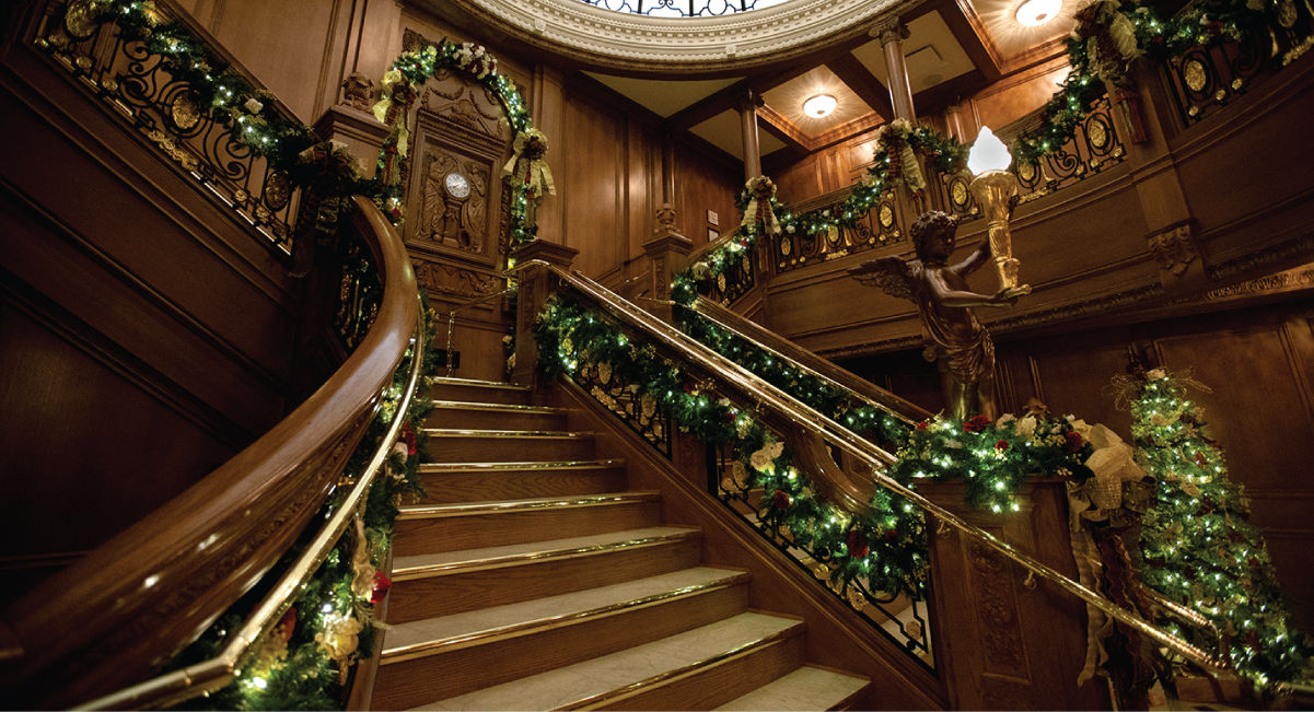 Titanic Museum Attraction in pigeon forge during christmas