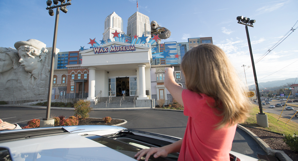Hollywood Wax Museum Entertainment Center - pigeon forge indoor attraction