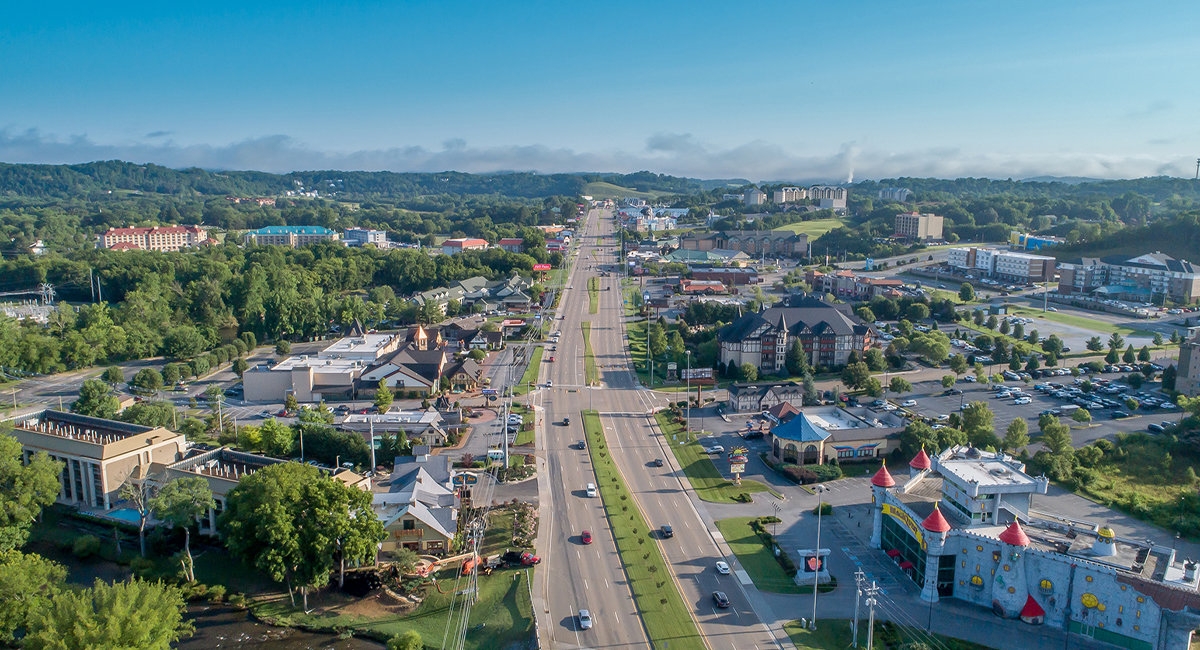 How to Fly to Pigeon Forge, Tennessee