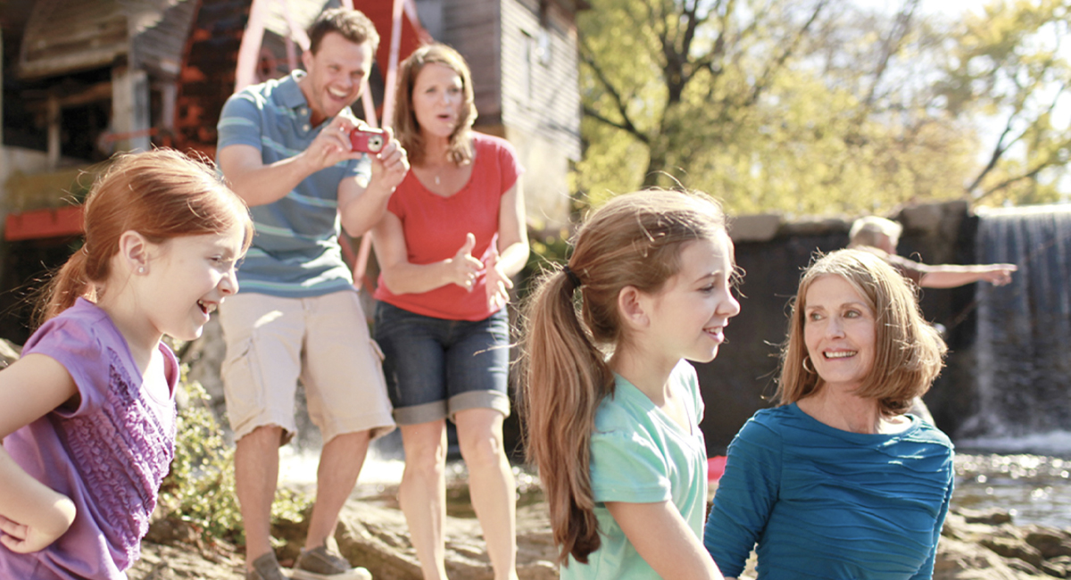 multi-generational family at old mill in pigeon forge