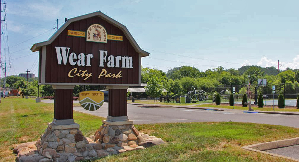 Wear Farm City Park sign