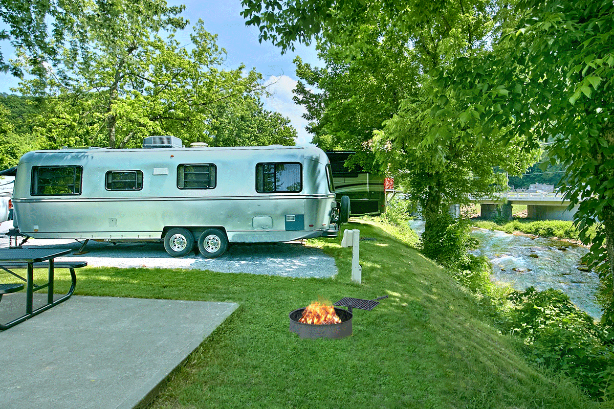Riveredge RV Park & Cabin Rentals My Pigeon